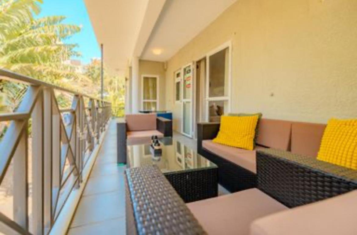Pereybere Beach Paradise 4 Bedroom Apt Luaran gambar