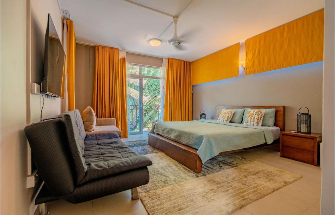 Pereybere Beach Paradise 4 Bedroom Apt Luaran gambar